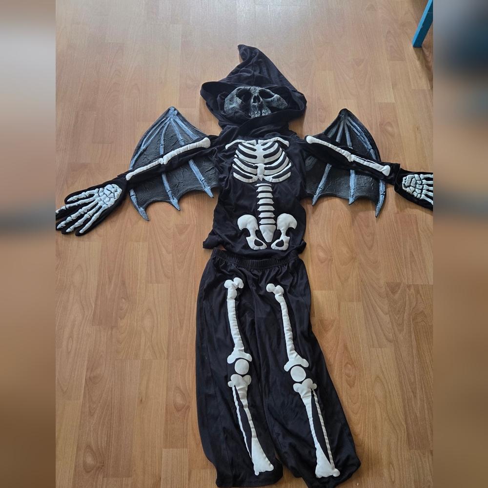 Chasing Fireflies Kids Skeleton Costume with Wings And Mask- Black and White